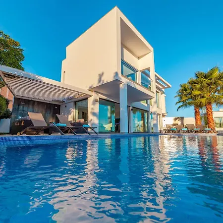 Σπίτι διακοπών Catalina - Piscina Aquecivel E Bbq Em