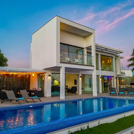 Ferienhaus Catalina - Piscina Aquecivel E Bbq Em *
